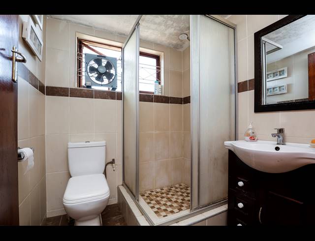 3 BEDROOM HOUSE FOR SALE IN CARRINGTON HEIGHTS